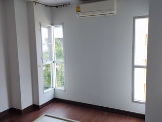 Wohnung zum Kauf mit 2 Zimmer in Phra Khanong, Bangkok