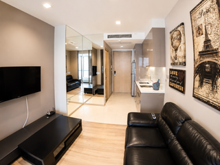 À vendre 1 chambre condo à Khlong Toei, Bangkok