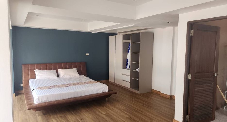 For sale 2 bedrooms condo in Mueang Phuket, Phuket