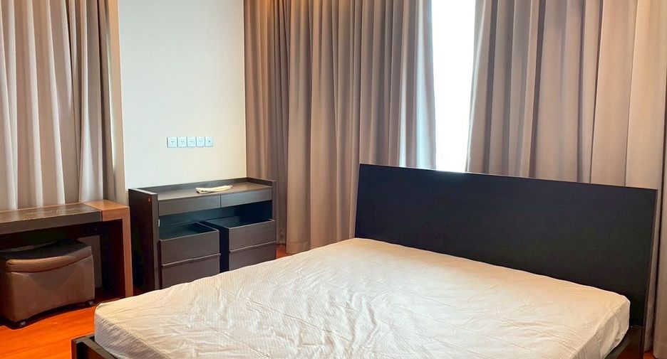 Condo en alquiler de 2 habitaciones en Sathon, Bangkok