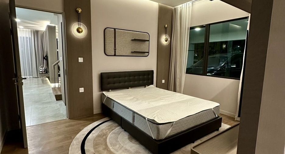For sale and for rent 4 bedrooms house in Bang Phli, Samut Prakan