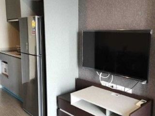 Condo en alquiler y en venta de 1 habitaciones en Phra Khanong, Bangkok