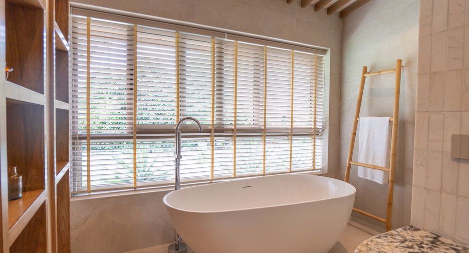 For sale 4 bedrooms villa in Thalang, Phuket
