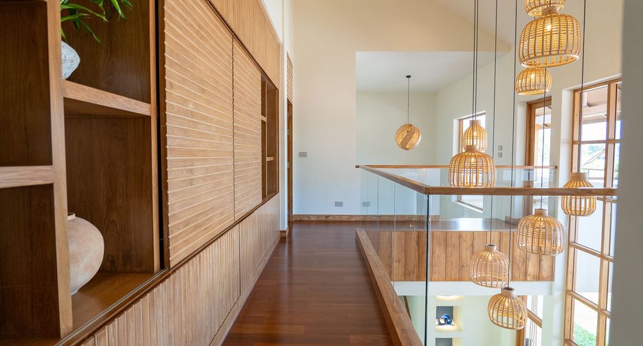 For sale 4 bedrooms villa in Thalang, Phuket