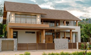 For sale 4 bedrooms villa in Thalang, Phuket