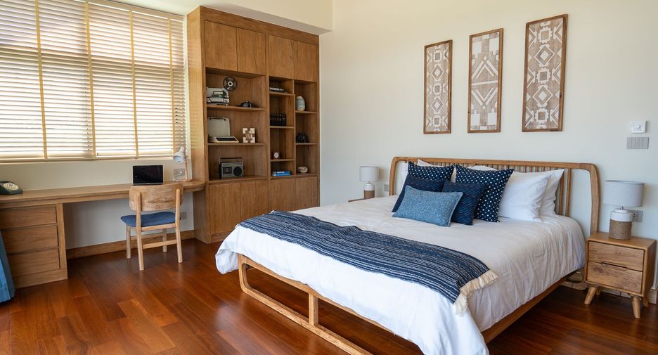 For sale 4 bedrooms villa in Thalang, Phuket