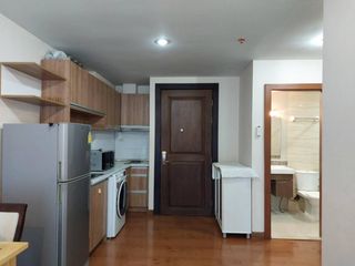 For sale 1 bed condo in Phra Khanong, Bangkok