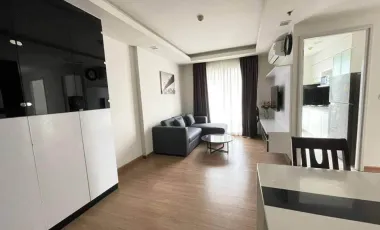 À louer 2 chambres condo à Watthana, Bangkok