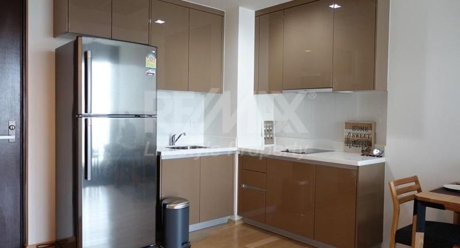 For rent 1 bed condo in Khlong Toei, Bangkok