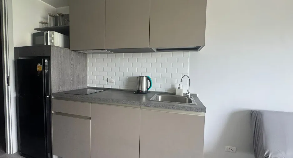 For rent 2 bedrooms condo in Mueang Phuket, Phuket