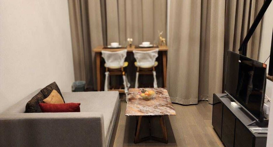 For rent 1 bed condo in Bang Rak, Bangkok