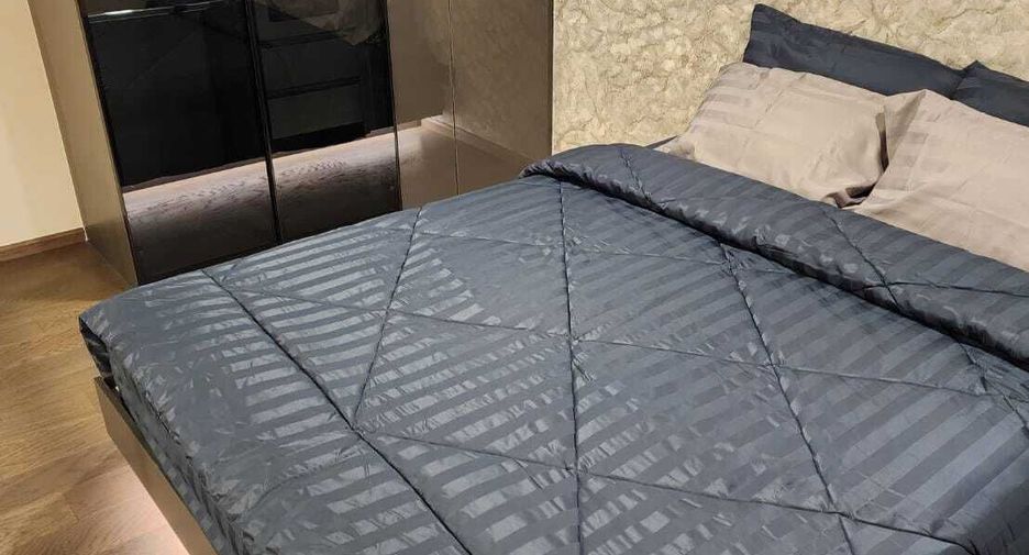 For rent 1 bed condo in Bang Rak, Bangkok