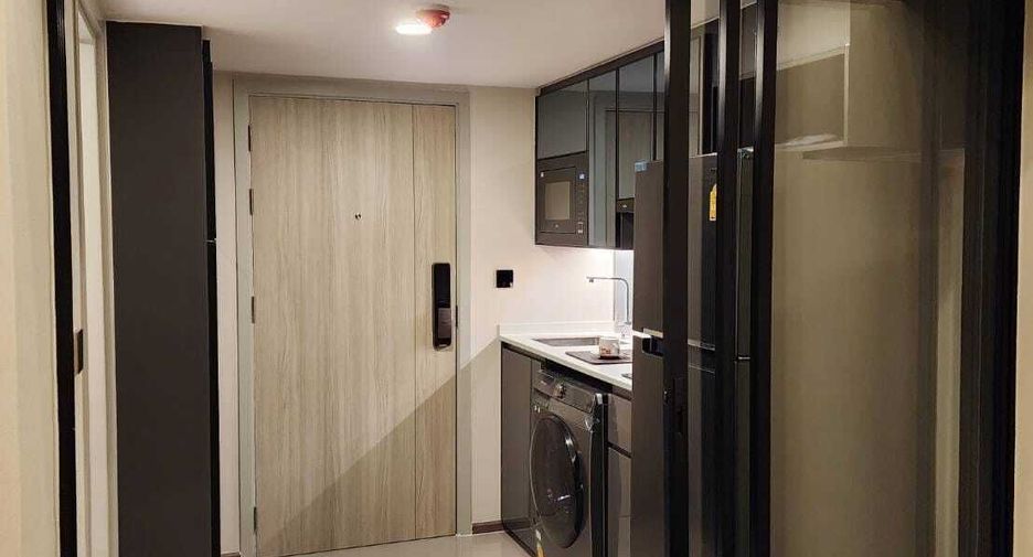 For rent 1 bed condo in Bang Rak, Bangkok