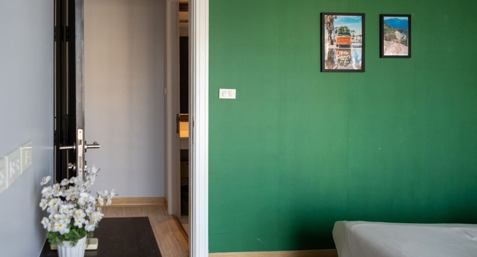 For rent 2 bedrooms apartment in Watthana, Bangkok