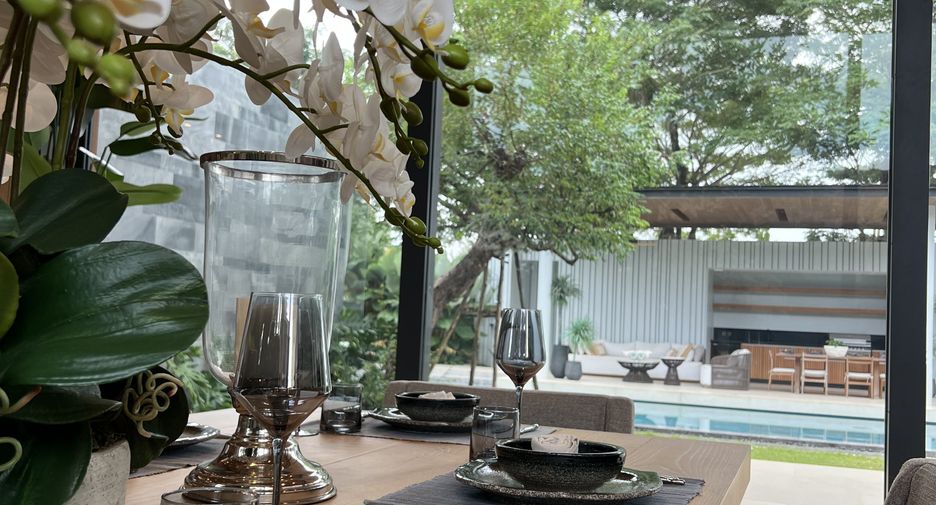 For sale 6 bedrooms villa in Thalang, Phuket