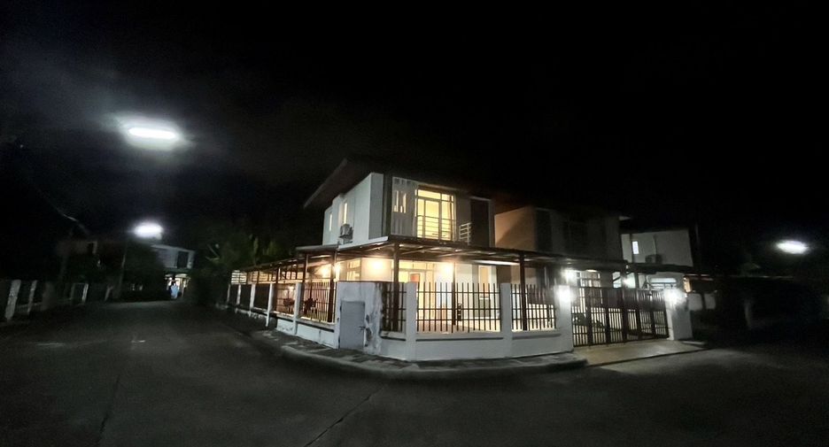 For rent 3 bedrooms house in Mueang Phuket, Phuket