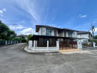 For rent 3 bedrooms house in Mueang Phuket, Phuket