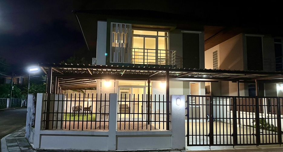 For rent 3 bedrooms house in Mueang Phuket, Phuket