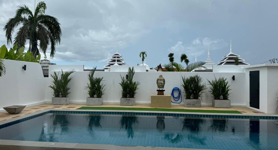 For sale 2 bedrooms villa in Mueang Phuket, Phuket