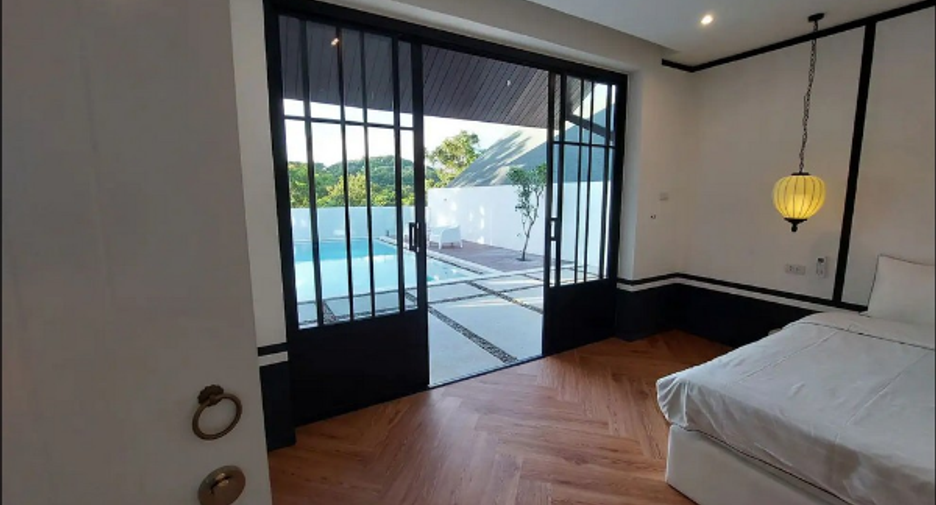 À louer 2 chambres villa à Mueang Phuket, Phuket