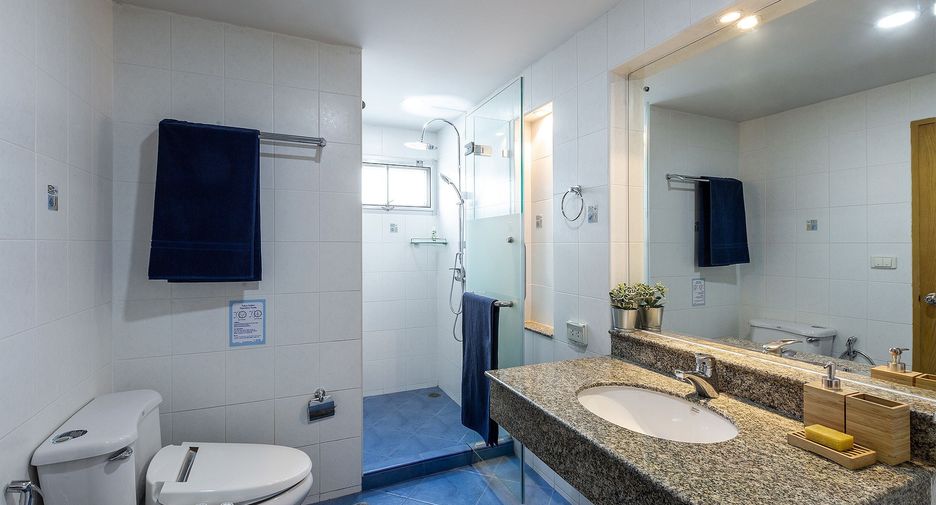 Apartment zur Miete mit 3 Zimmer in Watthana, Bangkok