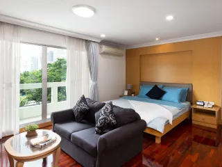 Apartment zur Miete mit 3 Zimmer in Watthana, Bangkok
