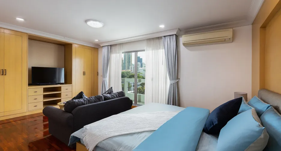 Apartment zur Miete mit 3 Zimmer in Watthana, Bangkok