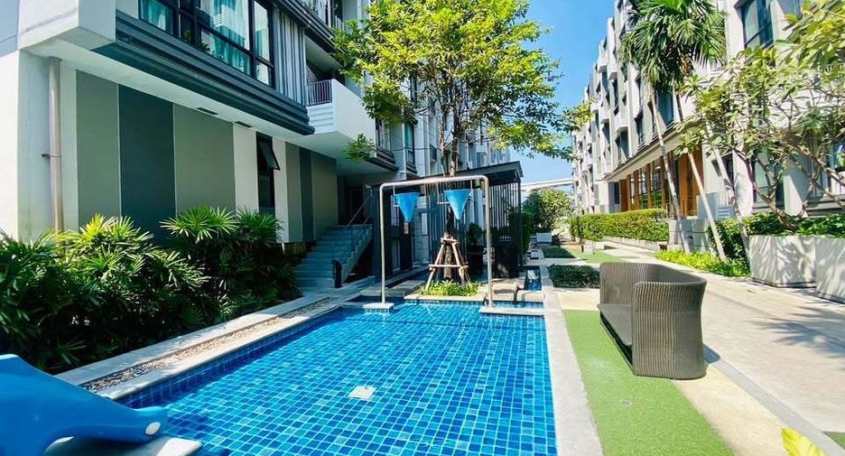 À vendre 2 chambres condo à Min Buri, Bangkok