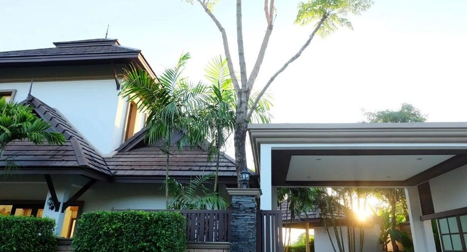 For sale 3 bedrooms villa in Thalang, Phuket