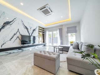 For sale 5 bedrooms house in Bang Lamung, Chonburi
