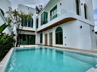 For sale 5 bedrooms house in Bang Lamung, Chonburi