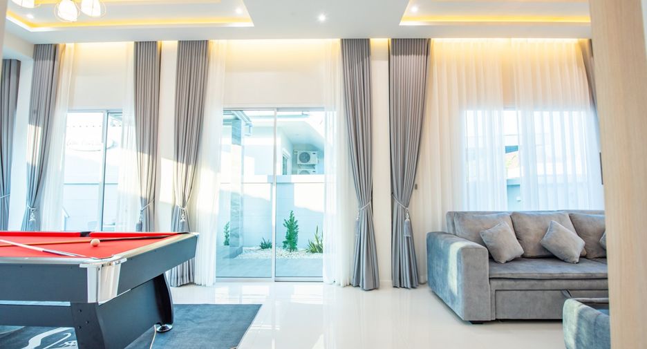 For sale 3 bedrooms house in Bang Lamung, Chonburi