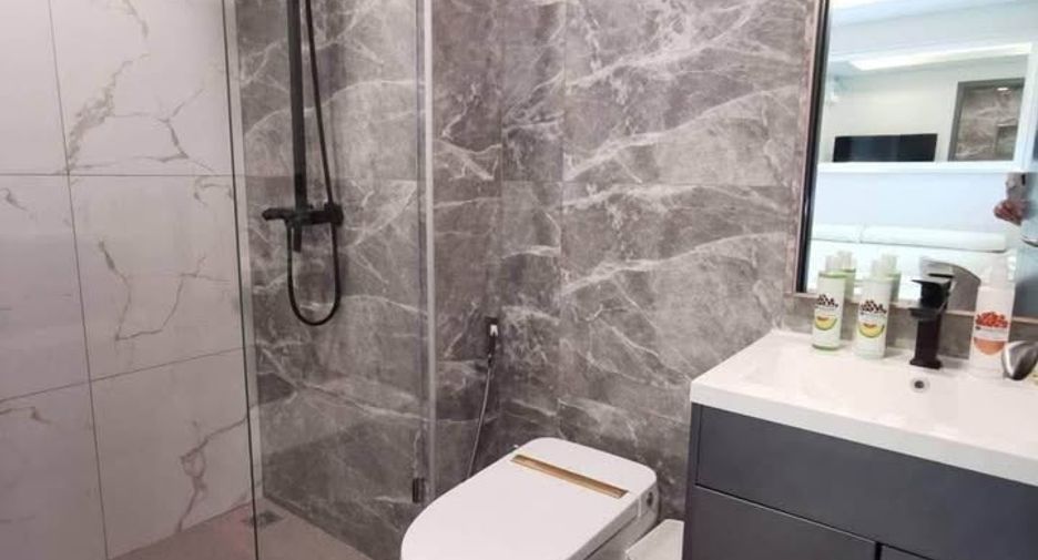 Продажа 1 кровать кондо в Банг Ламунг, Чонбури