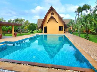 For sale 6 bedrooms house in Bang Saray, Pattaya