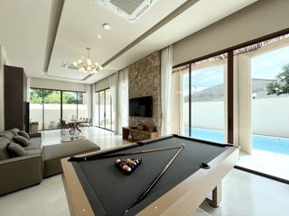 Haus zum Kauf mit 9 Zimmer in Bang Lamung, Chonburi