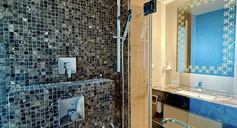 For sale 1 bed condo in Bang Lamung, Chonburi