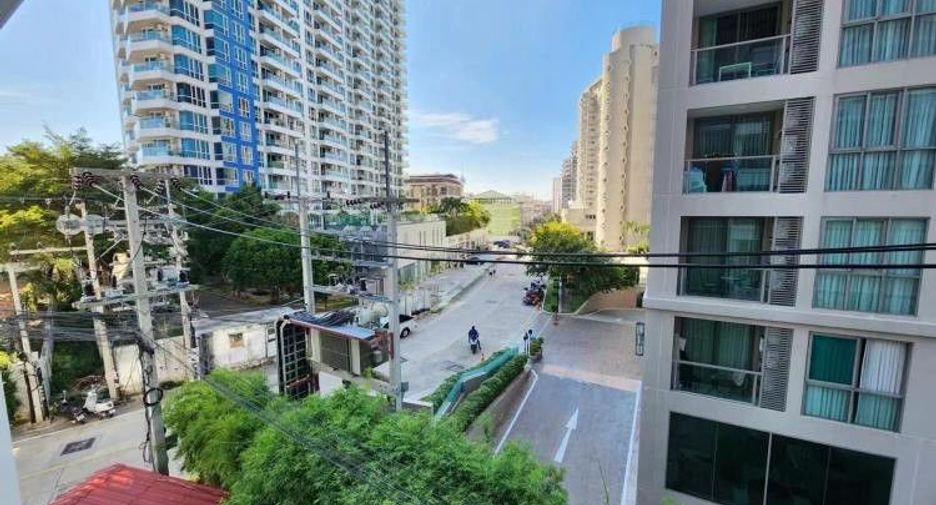 For sale 1 bed condo in Bang Lamung, Chonburi