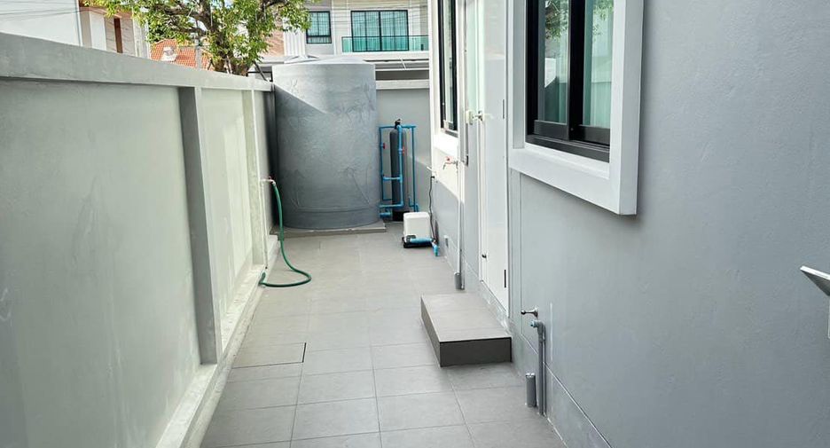 For rent 3 bedrooms house in Bang Lamung, Chonburi