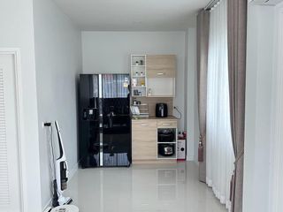 À louer 3 chambres maison à Bang Lamung, Chonburi