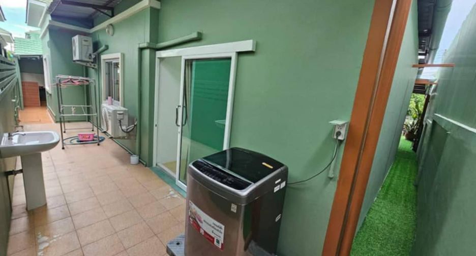For sale 4 bedrooms house in Bang Lamung, Chonburi