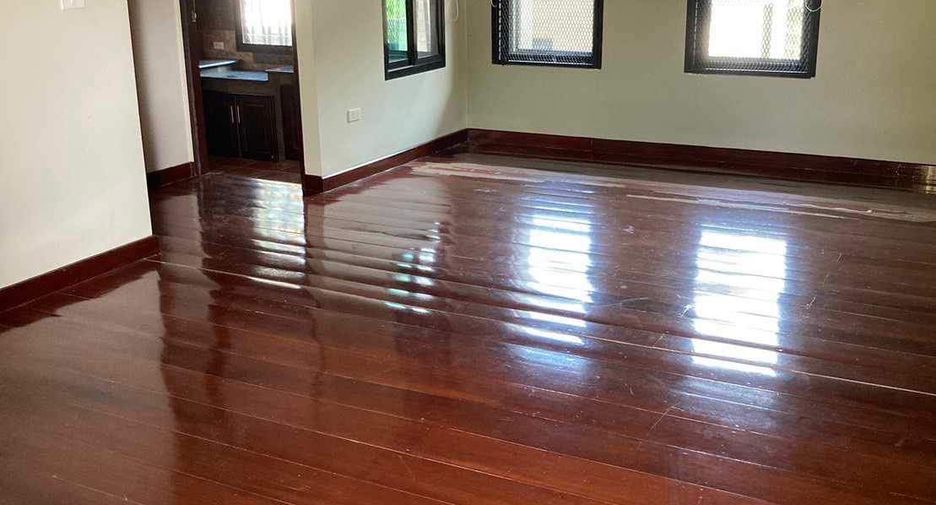 ขาย 5 ห้องนอน บ้านเดี่ยว ใน สัตหีบ, ชลบุรี
