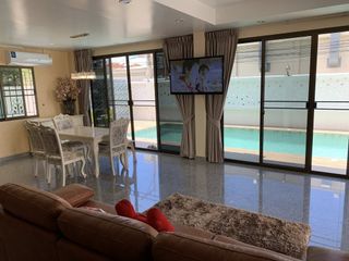 For sale 4 bedrooms house in Bang Lamung, Chonburi