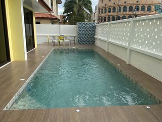 For sale 4 bedrooms house in Bang Lamung, Chonburi