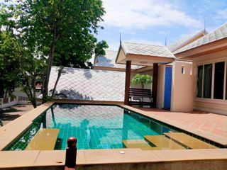 À louer 3 chambres maison à Bang Lamung, Chonburi