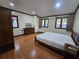 À louer 3 chambres maison à Huay Yai, Pattaya