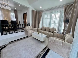出售 5 卧室 独立屋 在 Bang Lamung, Chon Buri