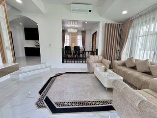 出售 5 卧室 独立屋 在 Bang Lamung, Chon Buri