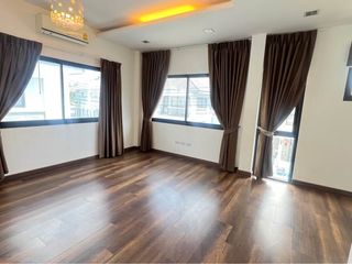 For sale 3 bedrooms house in Bang Lamung, Chonburi