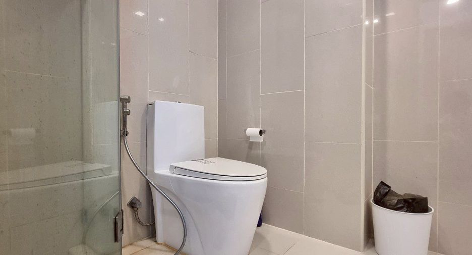 For sale 1 Beds condo in Bang Lamung, Chonburi