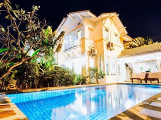 À louer 4 chambres maison à Bang Lamung, Chonburi